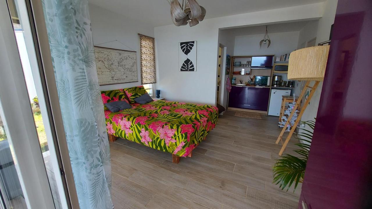Studio Vaimiti Pour 2 Personnes Vue Mer Et Moorea Faaa Exterior foto