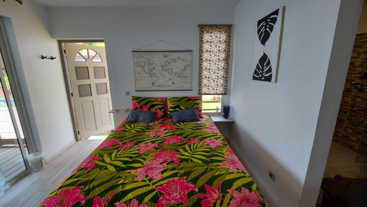 Studio Vaimiti Pour 2 Personnes Vue Mer Et Moorea Faaa Exterior foto